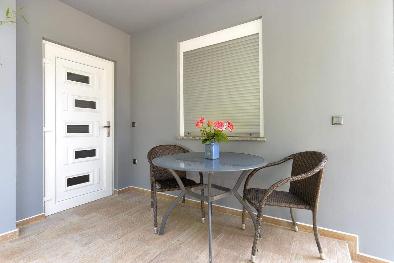 Volf 1405 Apartment *
