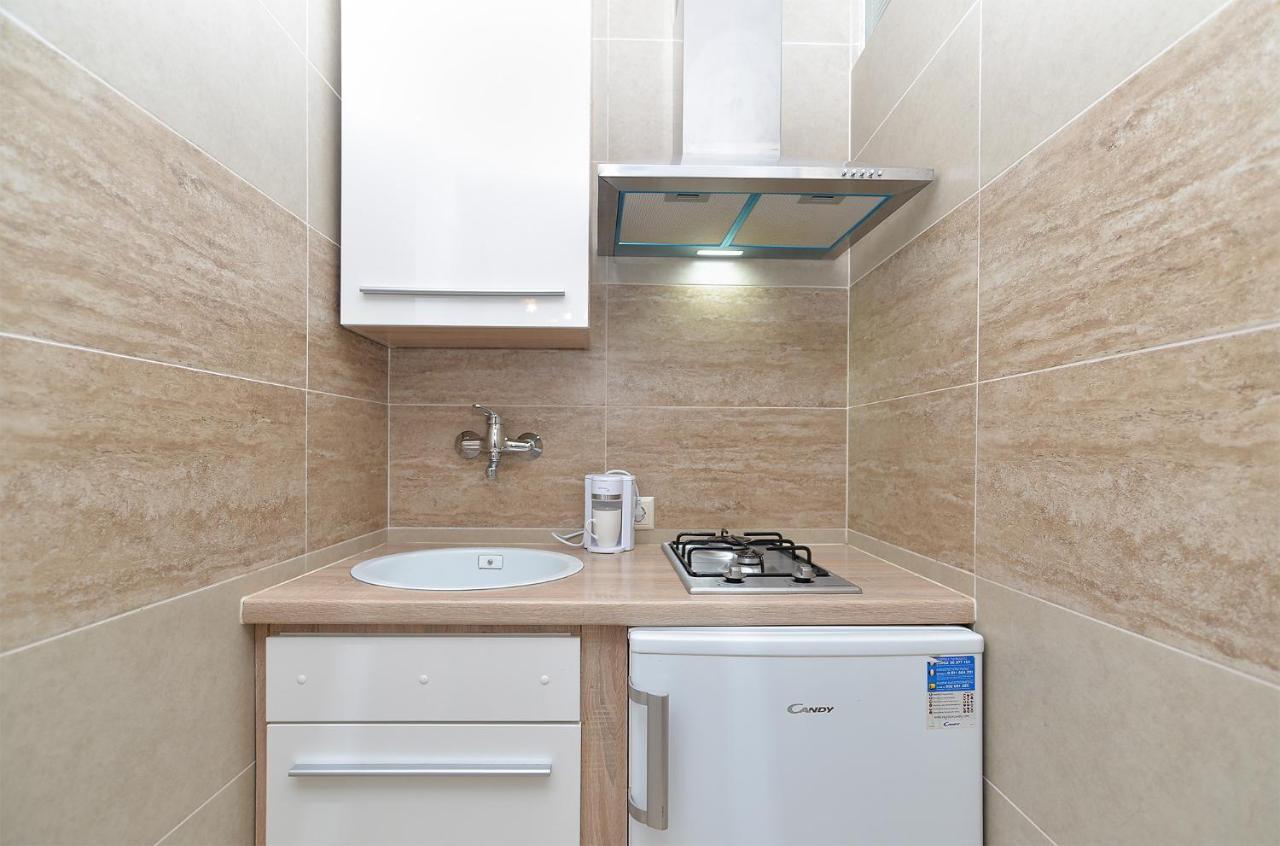 Volf 1405 Apartma Peroj